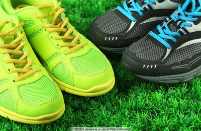 运动鞋高清图片